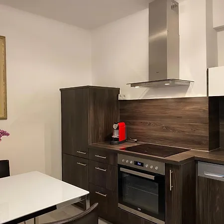 Apartment Neueroeffnung - Dietrichsteinplatz - Gratis Tiefgaragenplatz